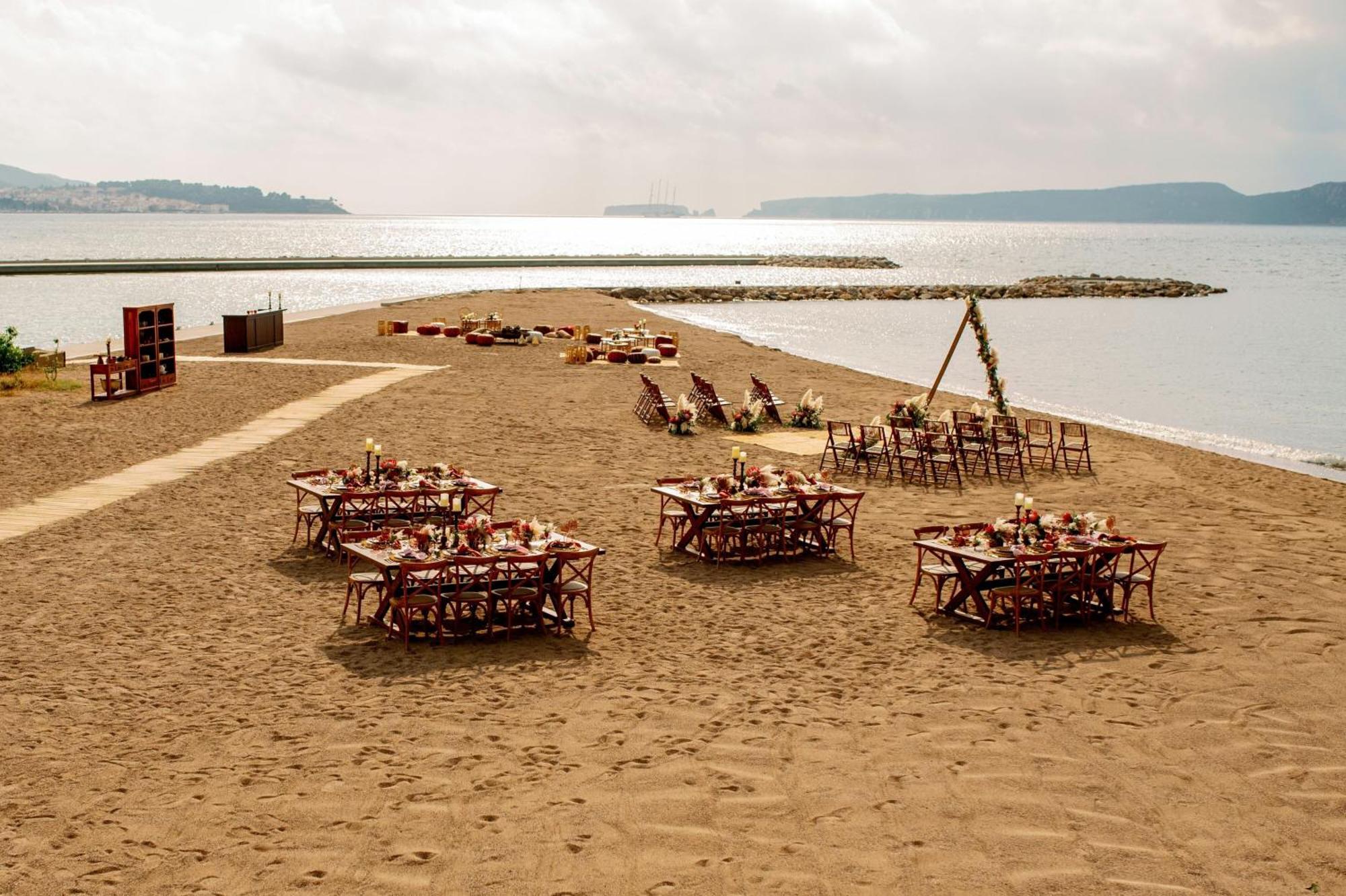 W Costa Navarino (Adults Only) Pylos Exteriér fotografie